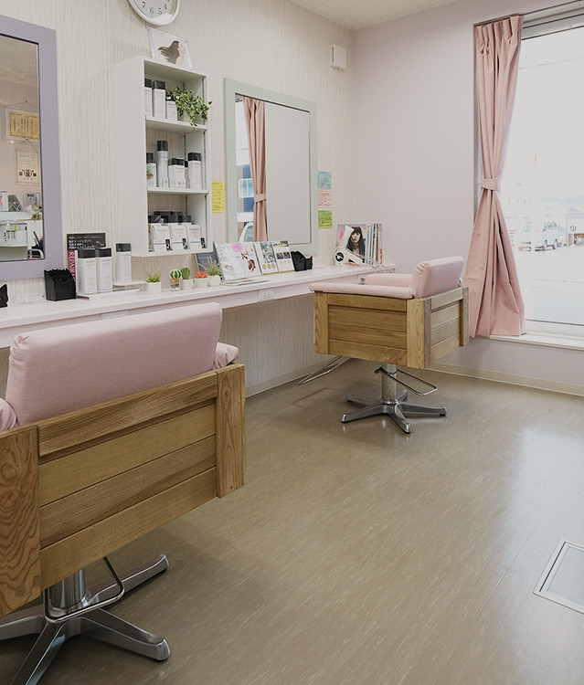 Hair Salon Lilas 年オープンのヘアサロン 上富良野町